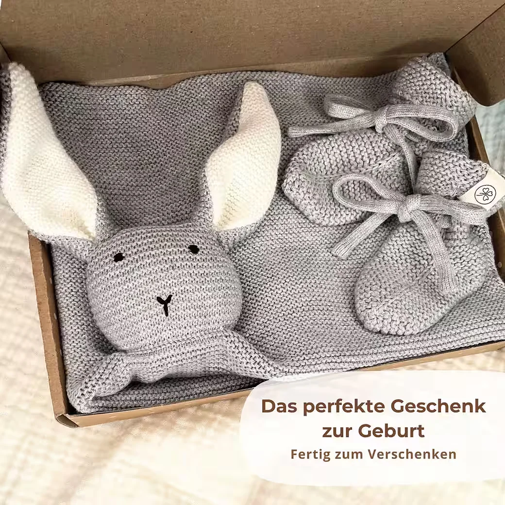 DIKOS Kuscheltuch Schmusehase Söckchen Bio Baumwolle Geschenkset Baby